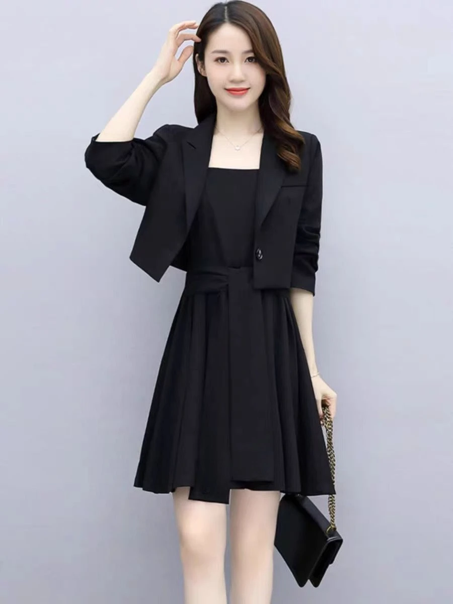 

Весна 2025 года, новый дизайн, куртка в британском стиле, темпераментный плиссированный ремень для завязывания талии и покрытия живота, модный костюм, юбка