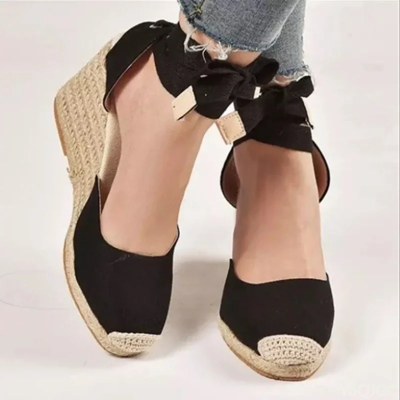 2026 Neue Damen-Sandalen mit großem Keilabsatz, dicker Sohle, Baotou-Tasche mit Fußringriemen, Stoffoberfläche, Hanfseil-Sandalen für Damen – Detail 3