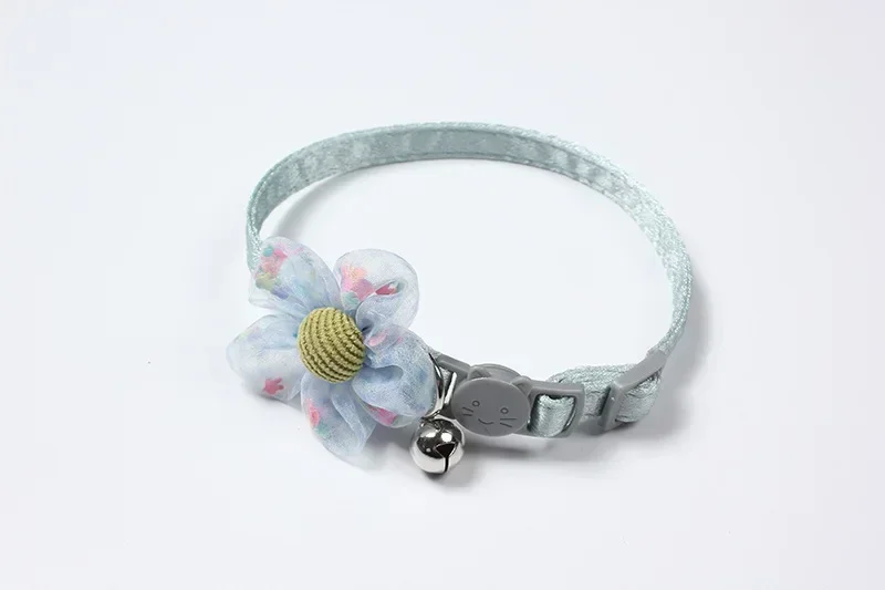 Bunte Blume verstellbares Haustier halsband Sonne Hunde Katzen halsband mit Glocke Blume Kätzchen Welpen Halskette Katze Zubehör Haustier liefert