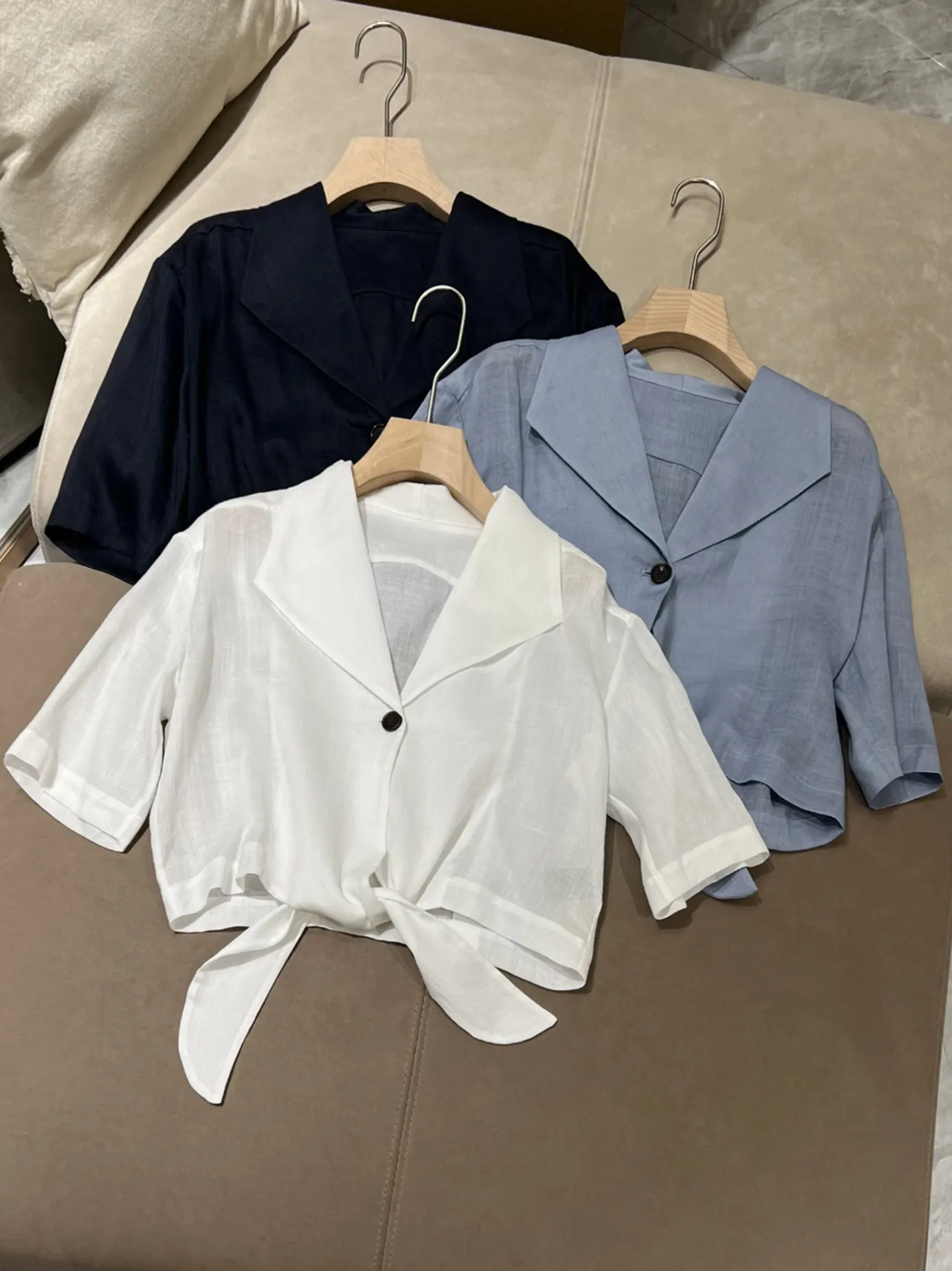 

2026 Women's Spring and Summer New Ramie Short Lapel Knot Short-sleeved Shirt Top