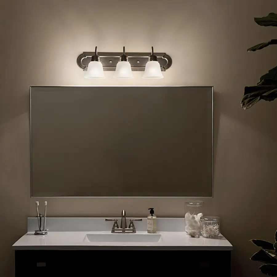 24 3Light Vanity Ba…