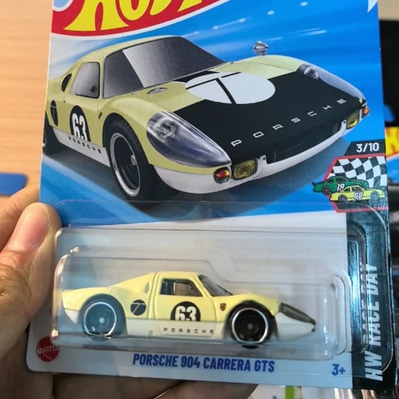 Hot Wheels Cars 2025 D Case TOYOTA GR86 CUP MAZDA MX-5 TESLA CYBERQUAD 1:64 Auto Model Boys Toys Gift