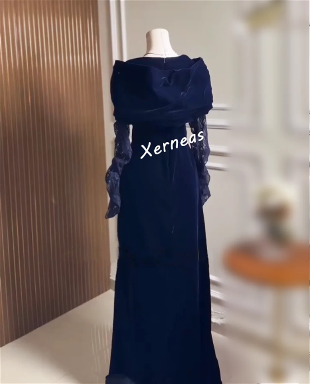 فستان سهرة رسمي مخصص مطوي دانتيل خارج الكتف فساتين طويلة مناسبة مخصصة كلاسيكية أنيقة لحفلات الزفاف