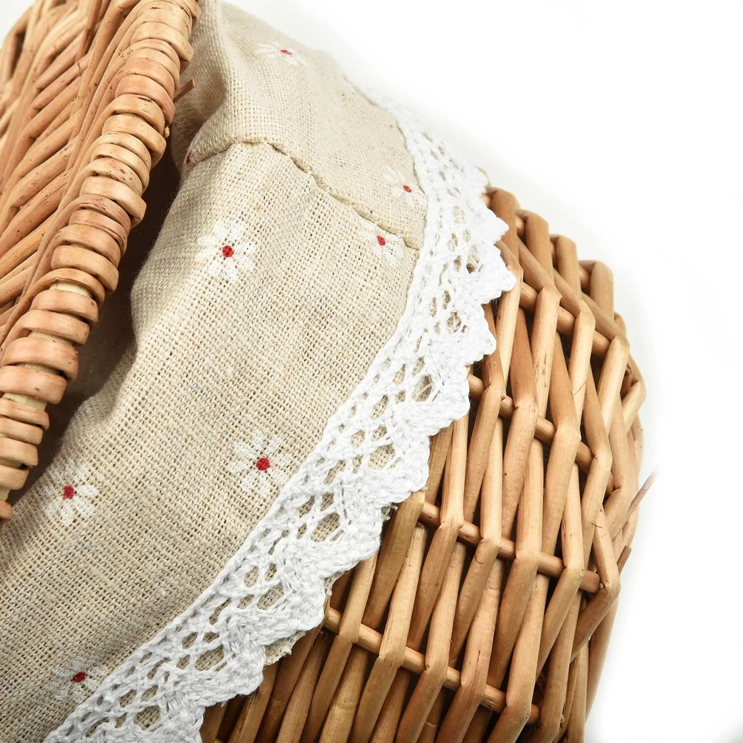 

1PCS Wicker Basket Making English Picnic Baskets Shopping Storage Basket Outdoor Camping Picnic Storage Baskets 26x18x15cm