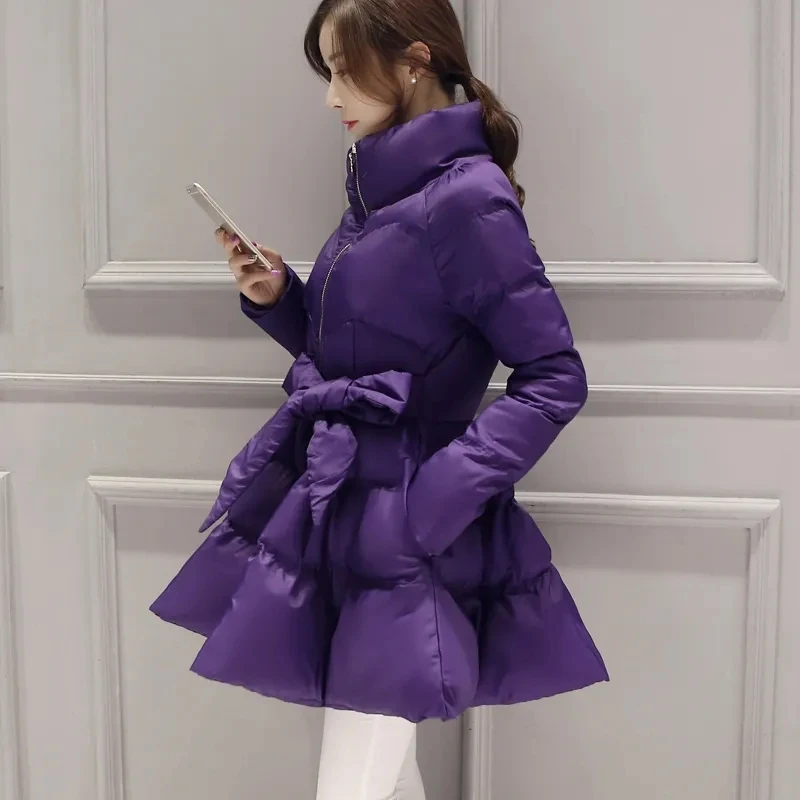 

Новинка 2025 года, зимняя утепленная хлопковая куртка-пуховик для женщин, корейское издание, свободное пальто средней длины с воротником-стойкой, женское теплое пальто