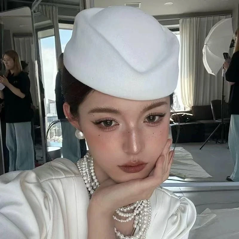 Classic Black Beret Hat Clip On French Style Vintage Cap For Women Uniform Daily Fashion