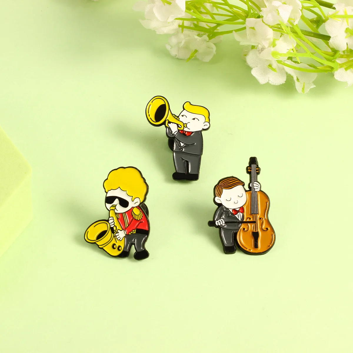 Fashion Music Lover Boys Band Brooch Saxophone Trumpet Trumpet Cello Brooch Music Lover Badge Jewelry Gifts for Friends Kids image 6