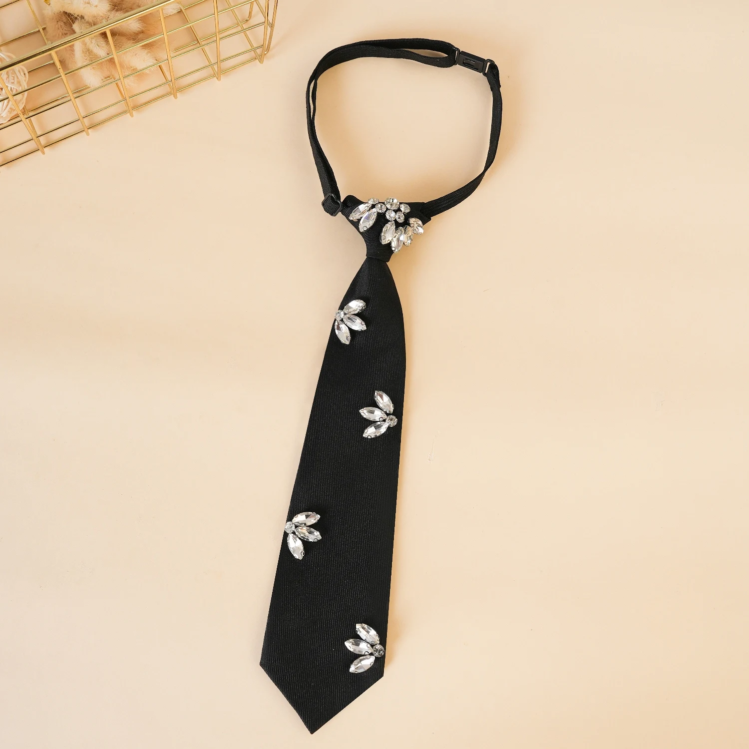 Fashionable Lady Solid Color Sparkly with Rhinestones Versatile New Tie - Image 5