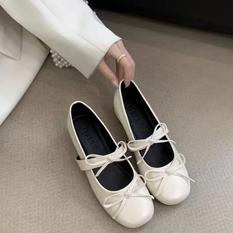 Elegant Bow Decorated Women's Leather Shoes Stylish Round Toe Mary Jane Shoes Comfortable Shallow Mouth Ladies Single Shoes