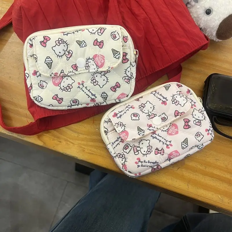 Original 2025, neue Sanrio Hello Kitty kleine Kartentasche, Cartoon-Kitty-Katze, Joker, Geldbörse, Kopfhörer, Schlüsseltasche, CCD-Aufbewahrungstaschen