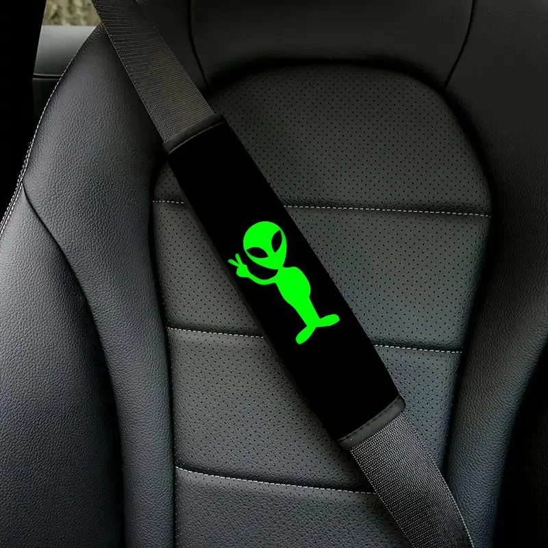 

Alien Car Seat Cover Fun Style Green Alien Gesture Car Seat Belt Cover Soft Polyester Fabric Universal Fit, Fashionable Auto