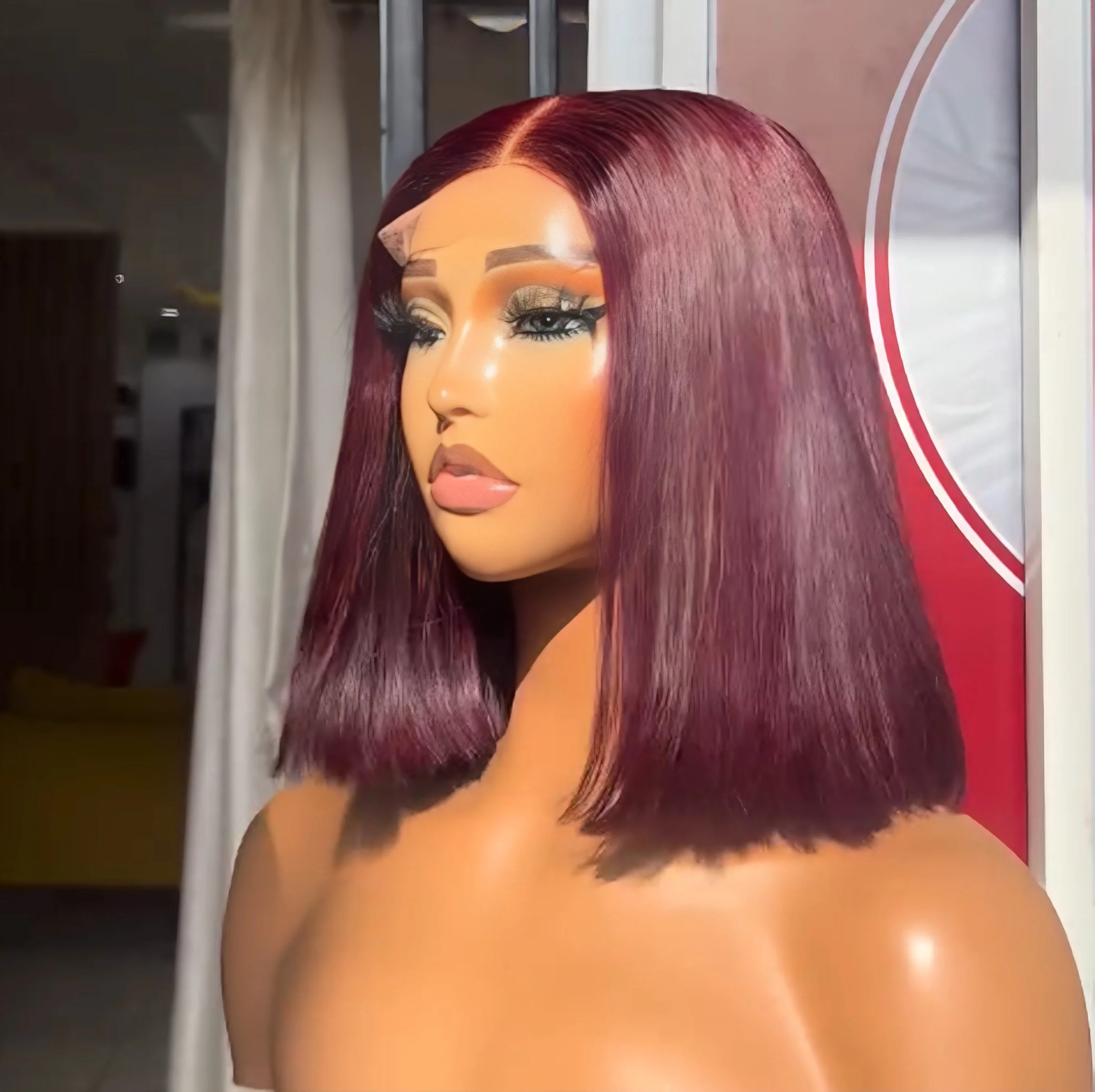 

99J Бордовый Прямой Боб Парики Человеческие Волосы 13x4 Прозрачные Парики Фронта Шнурка Цветной Парик Шнурка Короткий Боб Парик Волосы Реми Для Женщин