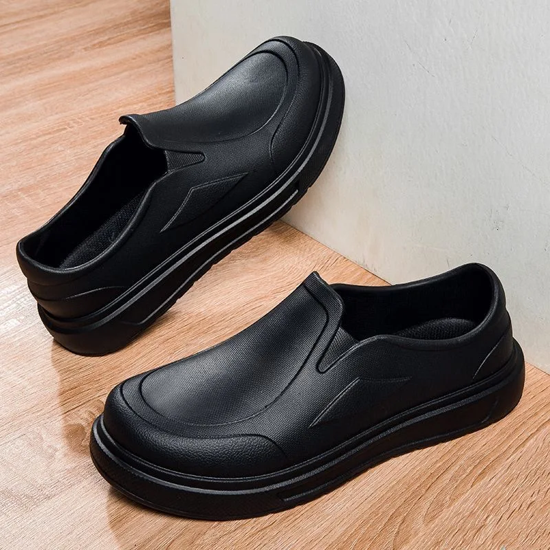 Mens Chef Shoes Non-slip Wear-resistant Kitchen Work Shoes Lightweight EVA Shoes Comfortable Slip on Loafers Men Low-top Sandals