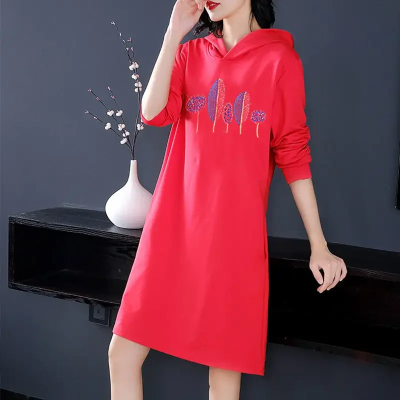 2023 New Spring and Autumn Fashion Solid Color Hooded Embroidered Belly Covering Long Sleeve Temperament Commuter Mom's Dress