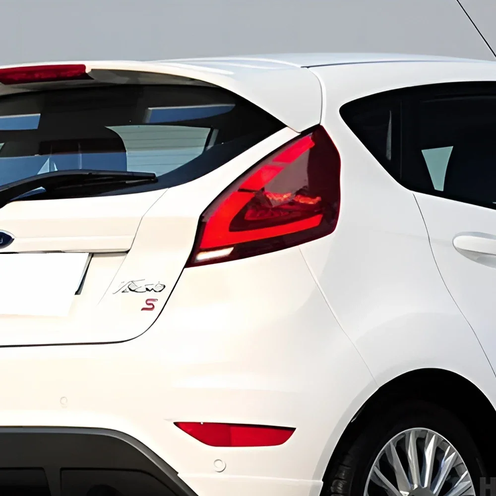 

Модернизированные автомобильные задние фонари в сборе для Ford Fiesta 2009-2015, светодиодные автоматические задние фонари, динамические мигающие задние фонари, автомобильные аксессуары