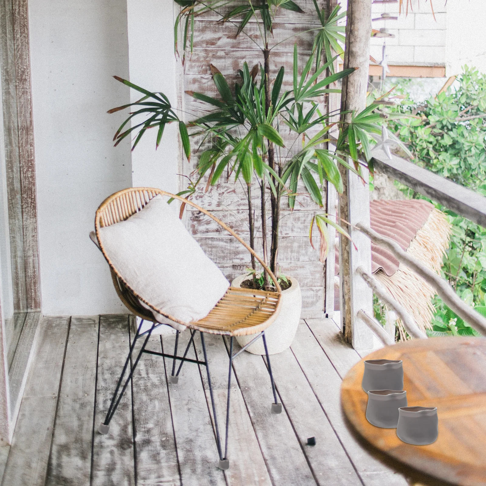 

4 pcs Chair Leg Caps Table Feet Covers Round Table Feet Covers Furniture Protectors For Hardwood Tile Floors Grey