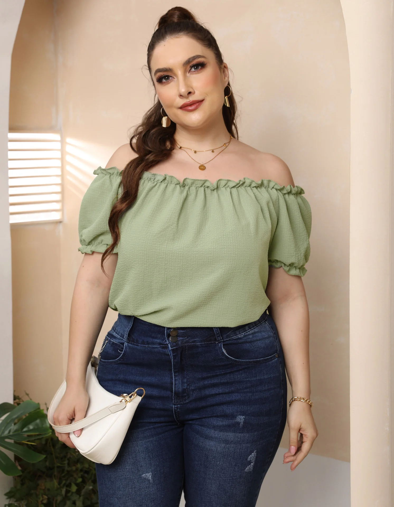 Plus Size Women's Blouse Fashion Ruffled Edge Sexy Strapless Female Shirts Casual Sweet Short-sleeved T-shirt Large Size Lady