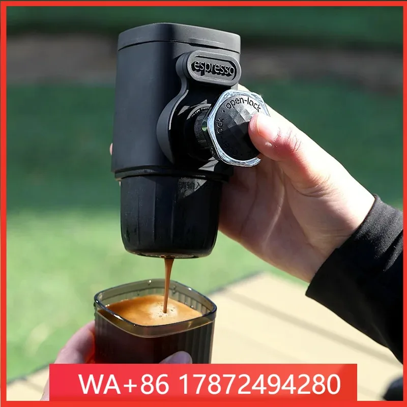 Outdoor portable hand-pressed coffee machine camping field coffee powder family travel small coffee machine