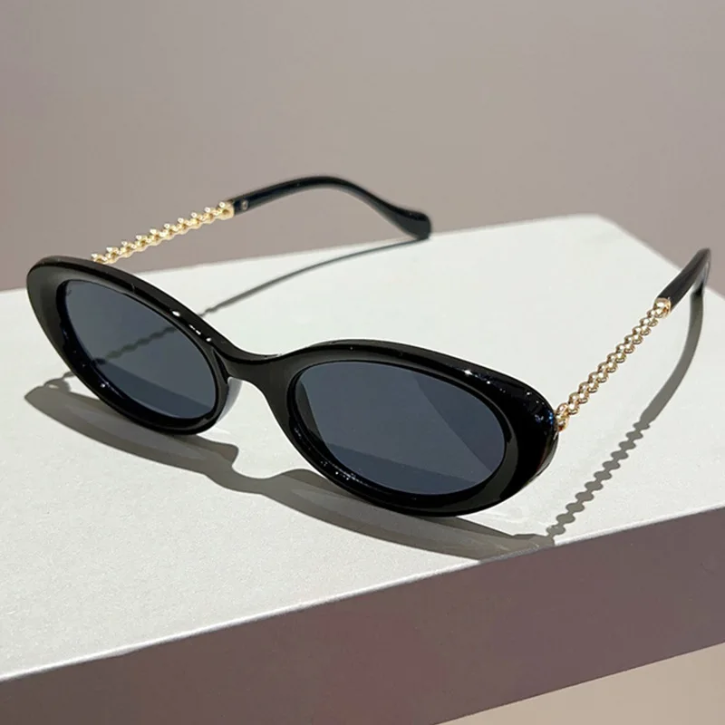 Luxury Brand Designer Small Frame Oval Sunglasses Women For Men Vintage Fashion Sun Glasses Trendy Punk Metal Chain Shades UV400