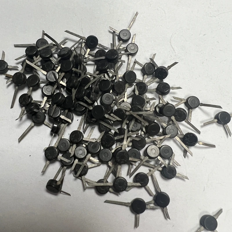 

10PCS/LOT TO-92 BF872 BF966 BF987 K73 3SK73 3SK74 K74 P2300EB P3100EA P3100 ZTX551 1201 RN1201 K332 2SK332