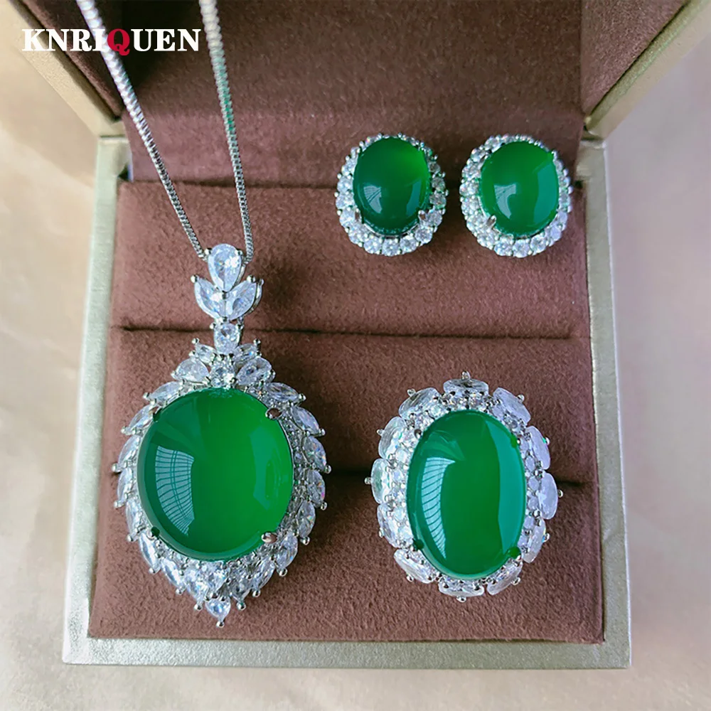 

Charms Retro Fluorescence Emerald Necklace Pendant Ring Earrings Lab Diamond Gemstone Wedding Party Fine Jewelry Set Accessories