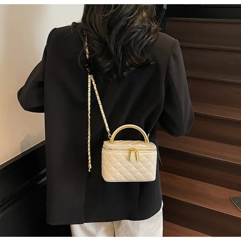 

Women's Tote Bag Made Of Octagon-Printed Leather Featuring Gibraltar Casual Vintage Lightweight Soft Commuter Look