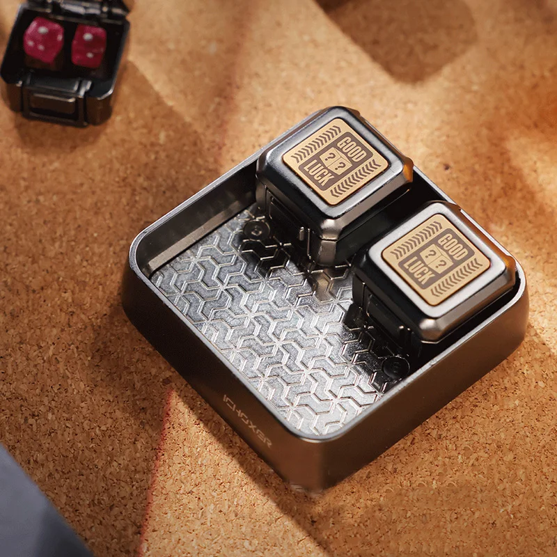 Nouvelle boîte magnétique EDC Fidget Spinner jouet doigt curseur créatif métal doigt pousser carte fête jeu de bureau soulagement du Stress jouets