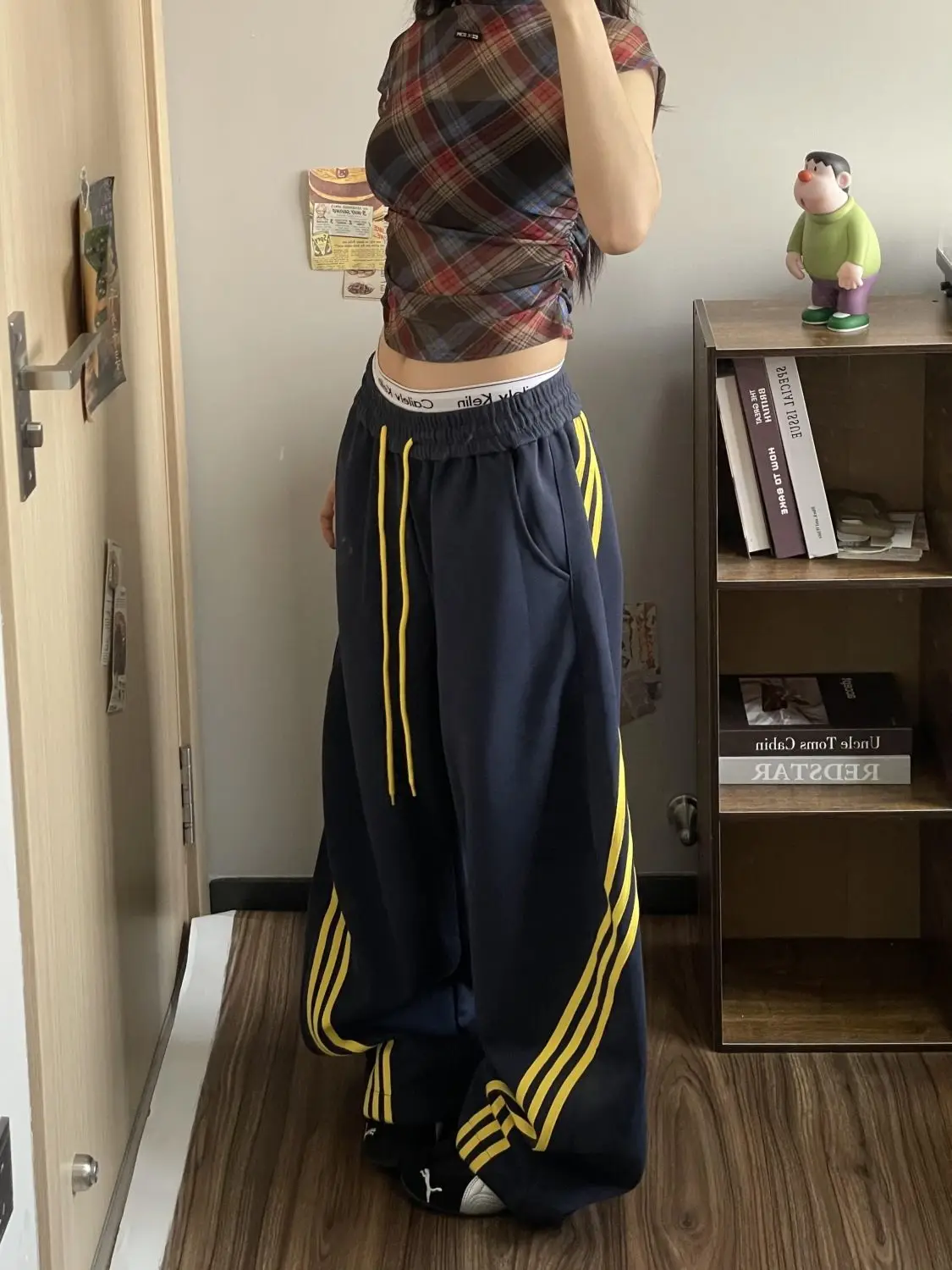 

American striped casual sports pants for women 2025 spring new high-waisted drawstring loose look slim everything wide leg pants