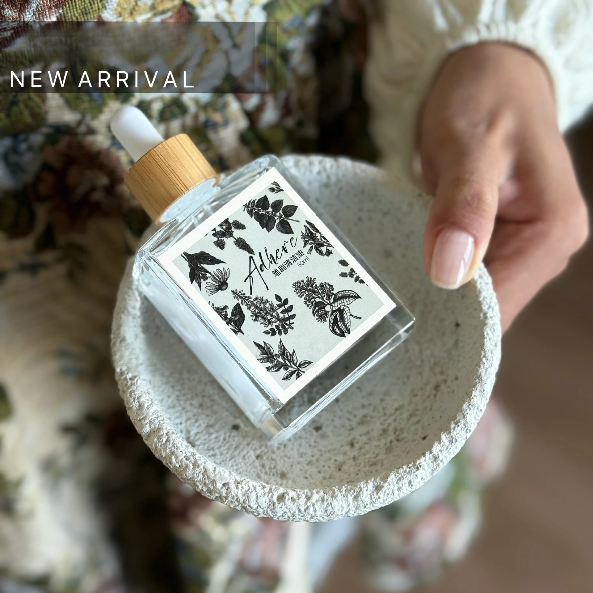 50 ミリリットルネイルブラシクレンザー液体ヘアブラシ洗浄ペン洗浄液マニキュアケアツールネイルアートアクセサリーマニキュア用