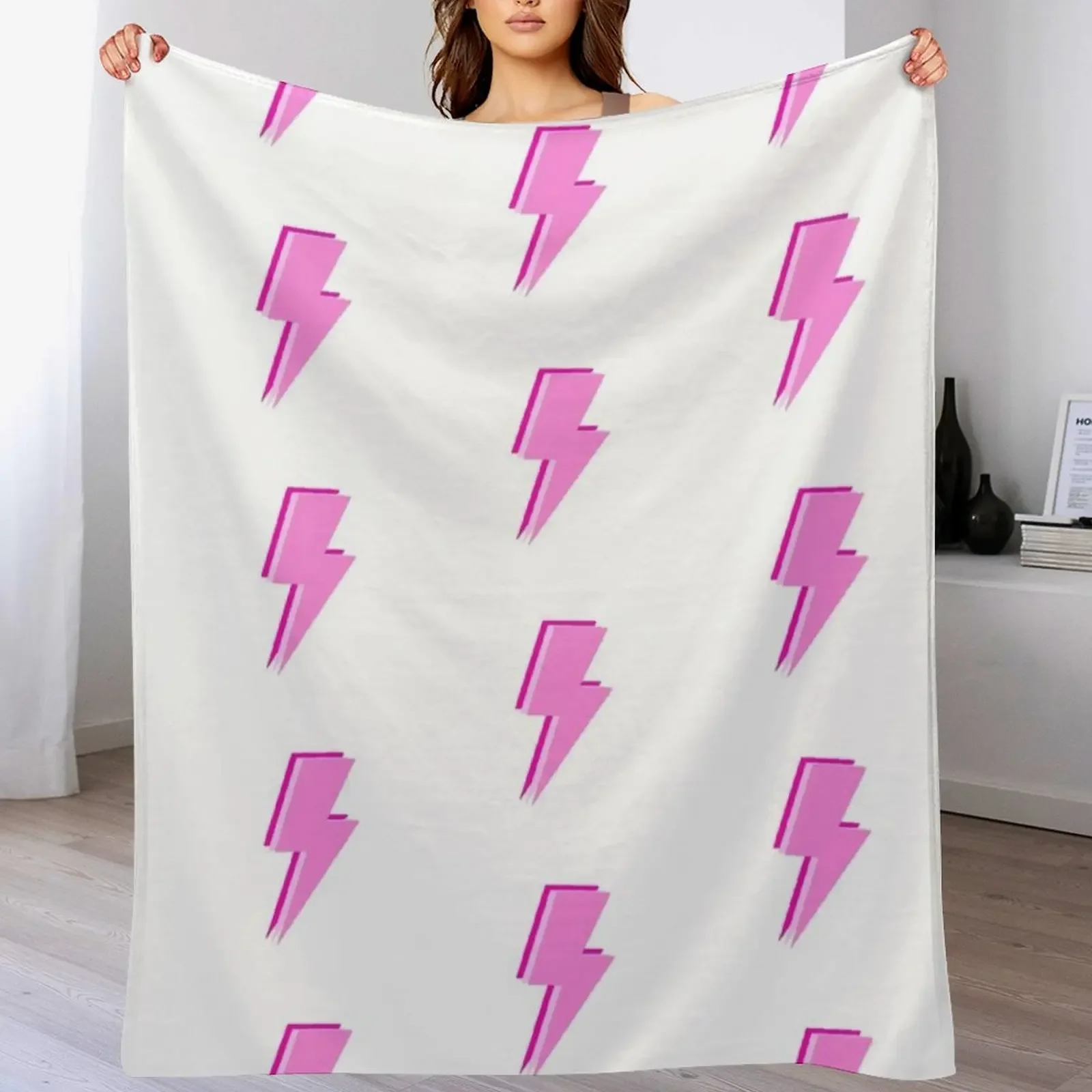 

shadow pink lightning bolt Throw Blanket Blankets For Bed Flannels manga Soft Plaid Blankets