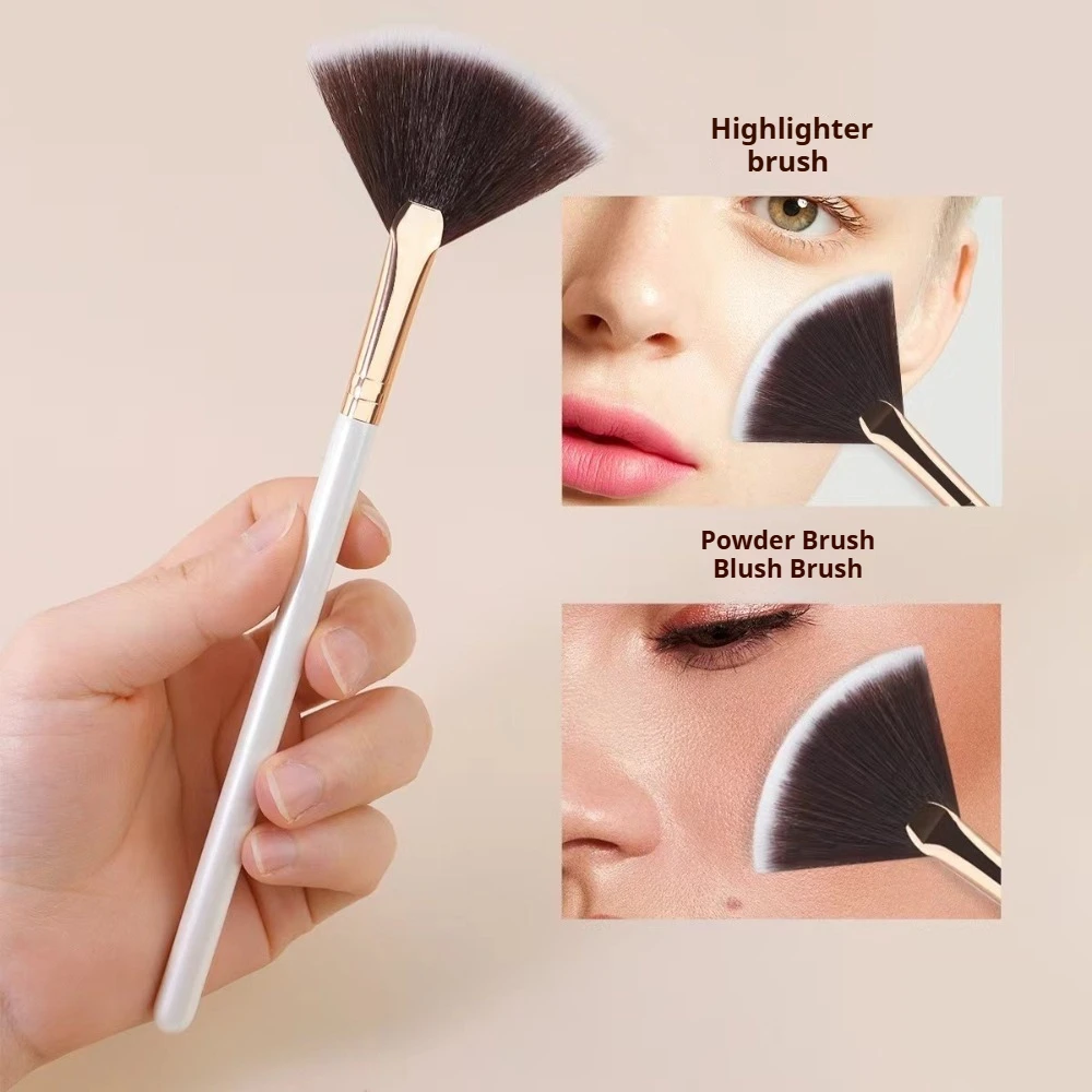 1pc Fan Shaped Highlight Brush Contour Blending Highlighter Face Loose Powder Makeup Brush Cosmetic Beauty Tools