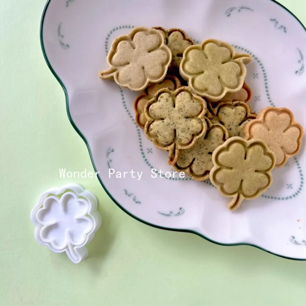 Four Leaf Clover Cookie Cutter DIY Lucky Clover Cake Mold Cookie Stamp Baking Cake Decorating Tool Fondant Sugar Molds