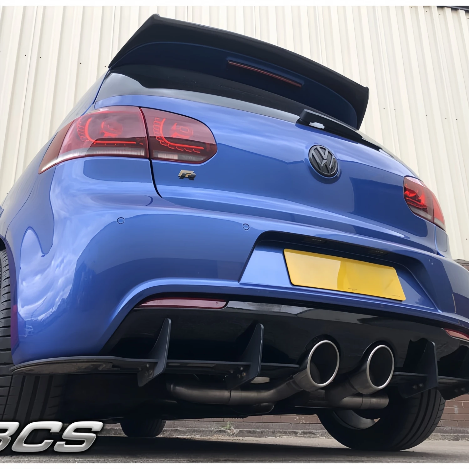 Robot Style Gloss B…