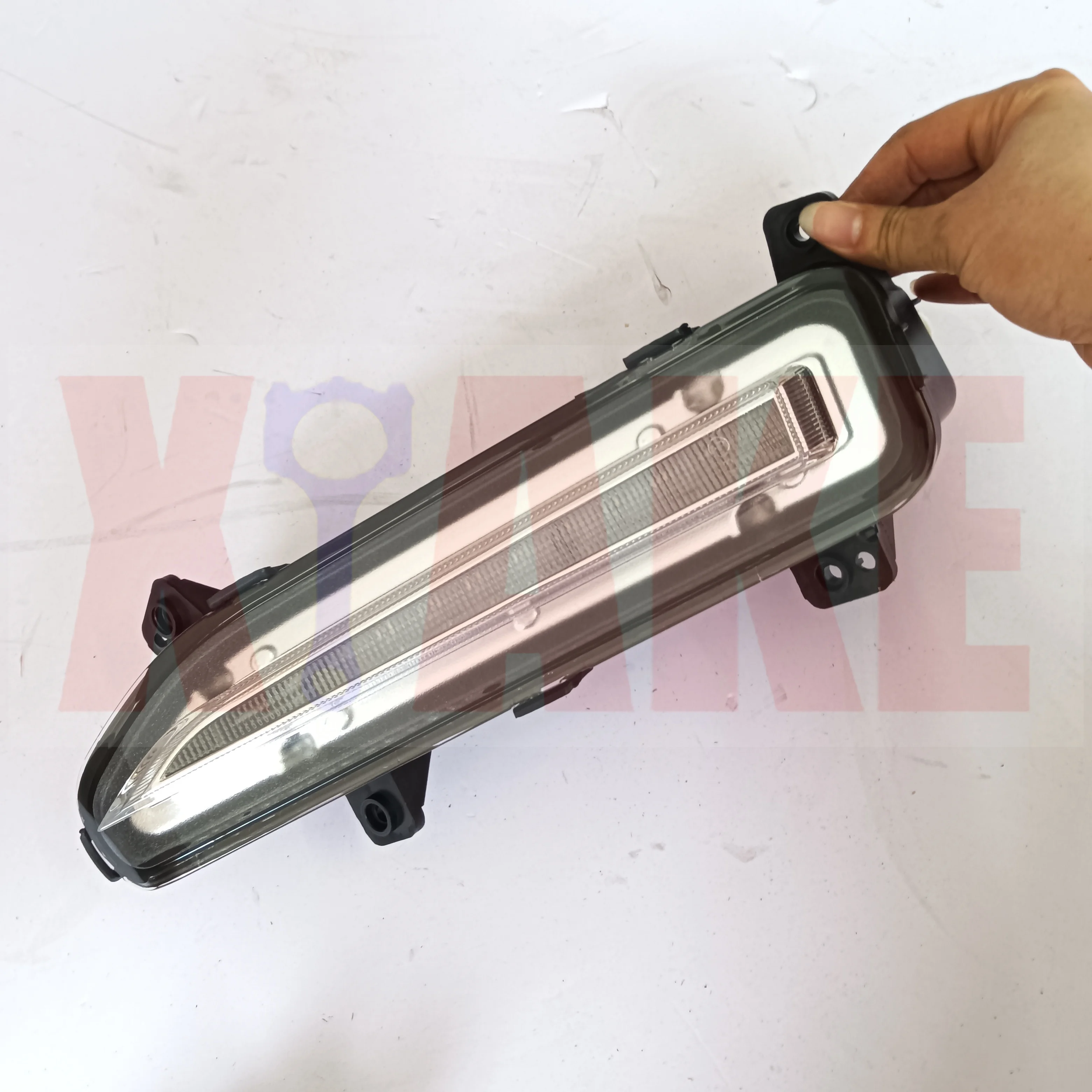الأصلي الجبهة الضباب ضوء المصباح Foglamp الضباب ضوء الوفير ضوء ل DFM DFSK دونغفنغ Seres 3 المجد E3 500 4106020 -FS01
