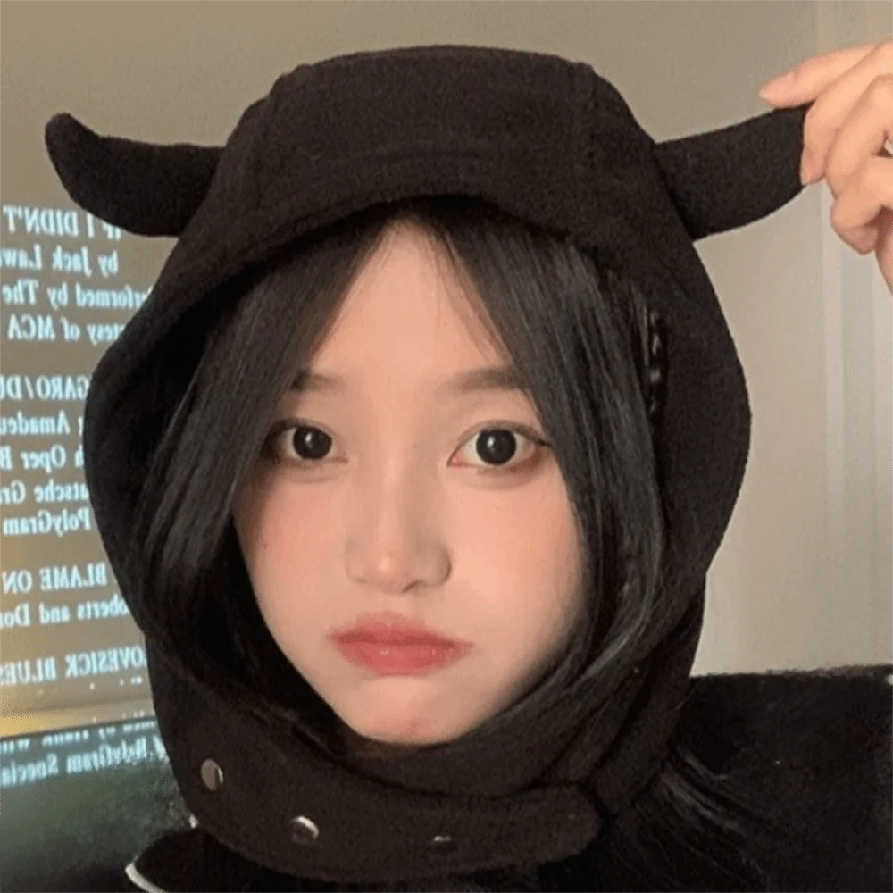 素敵な耳保護悪魔耳帽子無地雷峰キャップイヤーマフキャップ暖かい冬プルオーバーキャップ女性/男性