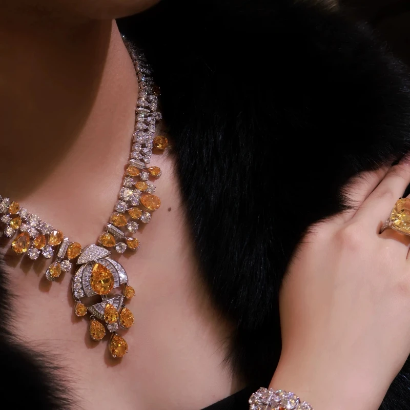 Bellux Luxury Banquet Jewelry Synthetic Fancy Vivid Yellow Diamond Women's Necklace 925 Silver Inlaid Zircon Jewelry Necklace
