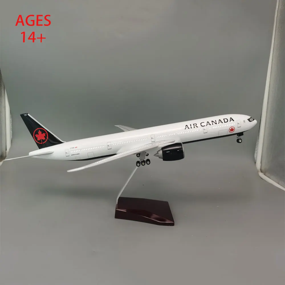 47cm Large 777 Airplane Model Canada 1:157 Scale B777 Die-cast Aircraft with LED Lights For collection Airplane