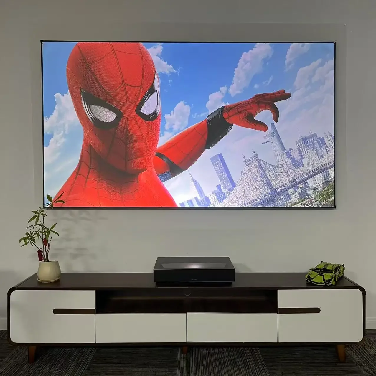 요반셔 프레넬 5.0 프로 ALR UST 프로젝터 스크린 고정 프레임 주변광 차단 100% 초단초점 프로젝터 8K 3D용