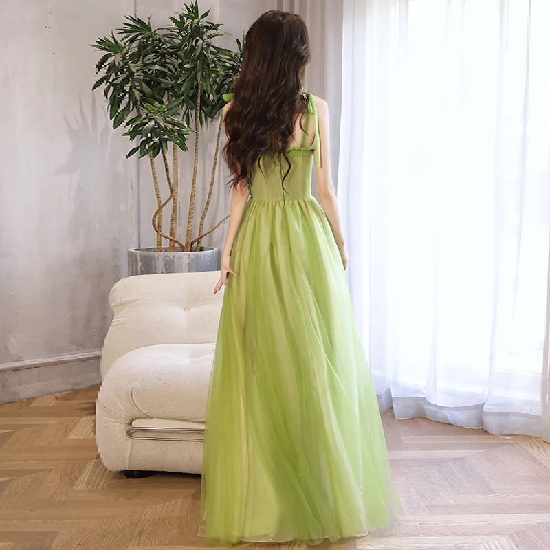 Vestidos de casamento de tule verde, cintas sexy, sem mangas A-Line, até o chão, longos vestidos de dama de honra