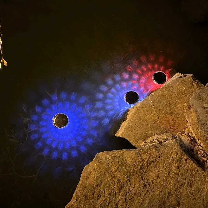 Solar-powered outdoor water feature lights pond water surface lighting landscape lights for home use swimming pools gardens