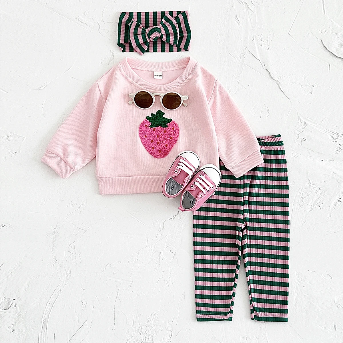 Conjunto de ropa de otoño para niñas, jersey de fresa, Top de algodón, pantalones de punto, pañuelo en la cabeza a rayas, Leggings cálidos, traje infantil, 0-3 años