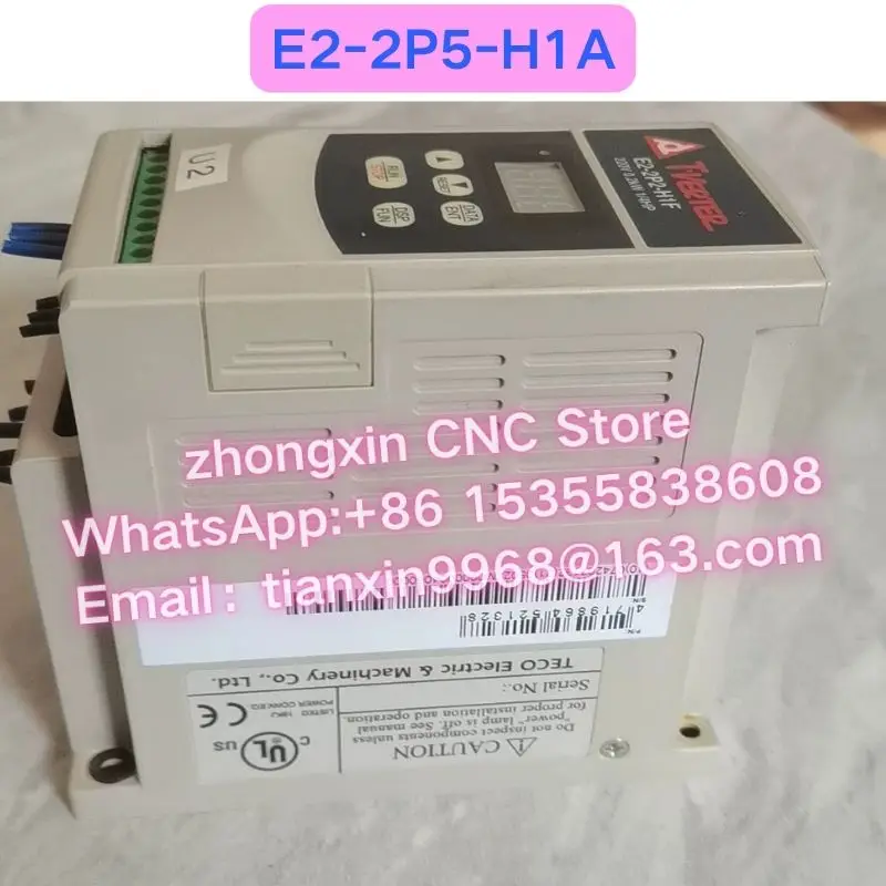 Used E2-2P5-H1A Frequency converter 0.4KW 220V Functional test OK Fast delivery