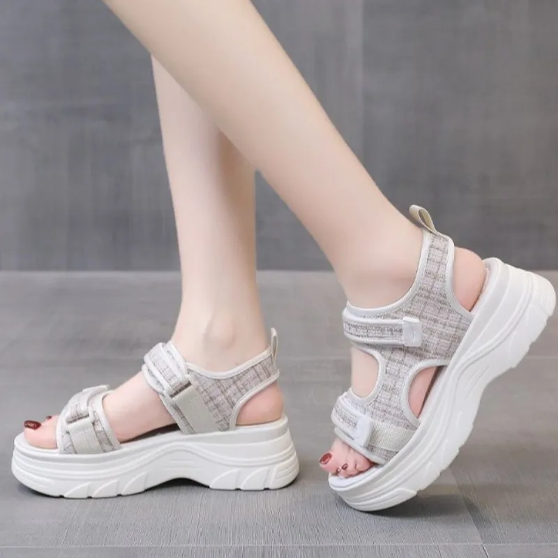 

2026 Summer New Sporty Thick Heel Casual Platform Outdoor Sandals Women