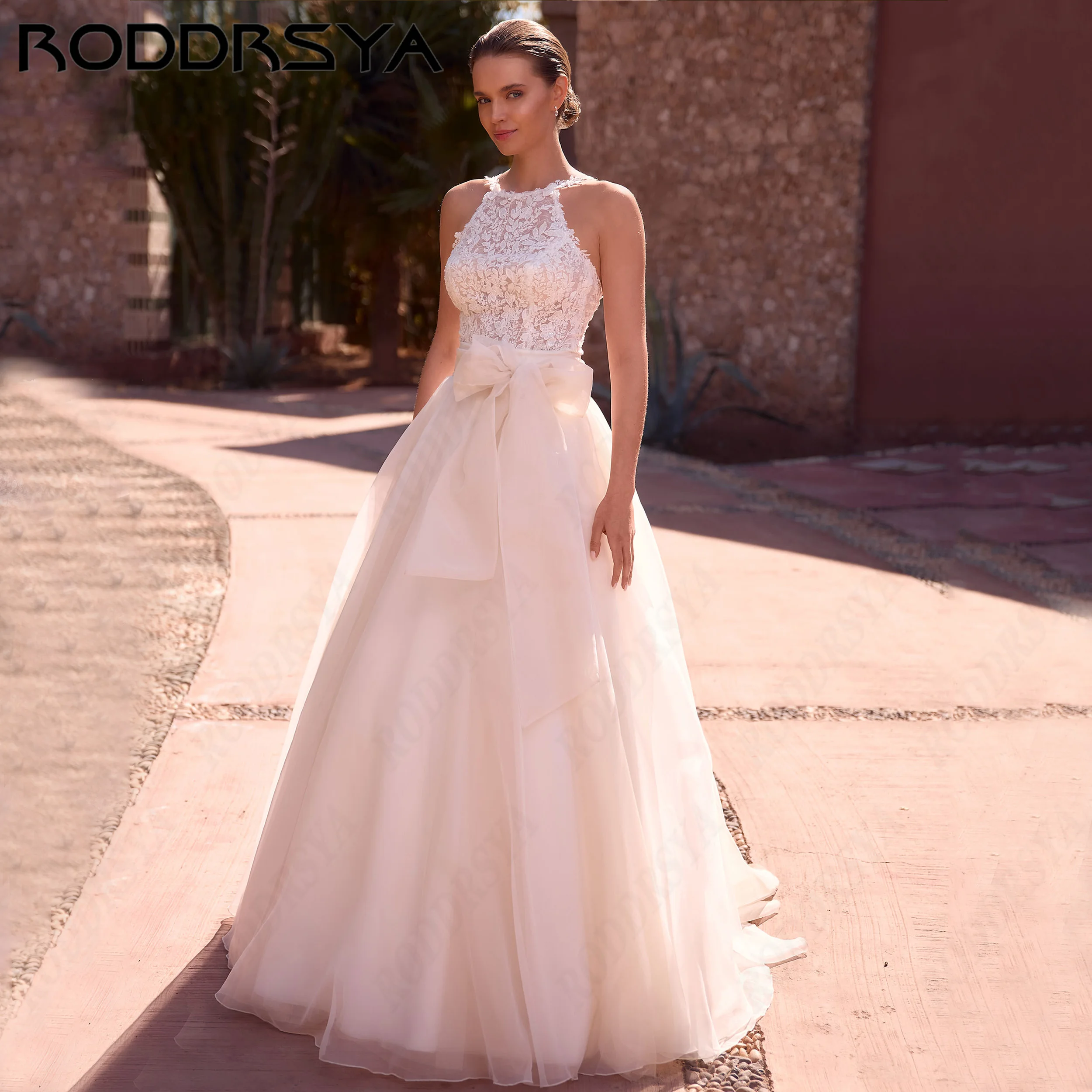RODDRSYA Halter neck Lace Appliques Wedding Dress Tulle A-Line Bride Dresses For Women Court Train Bow Bridal Gown Customized
