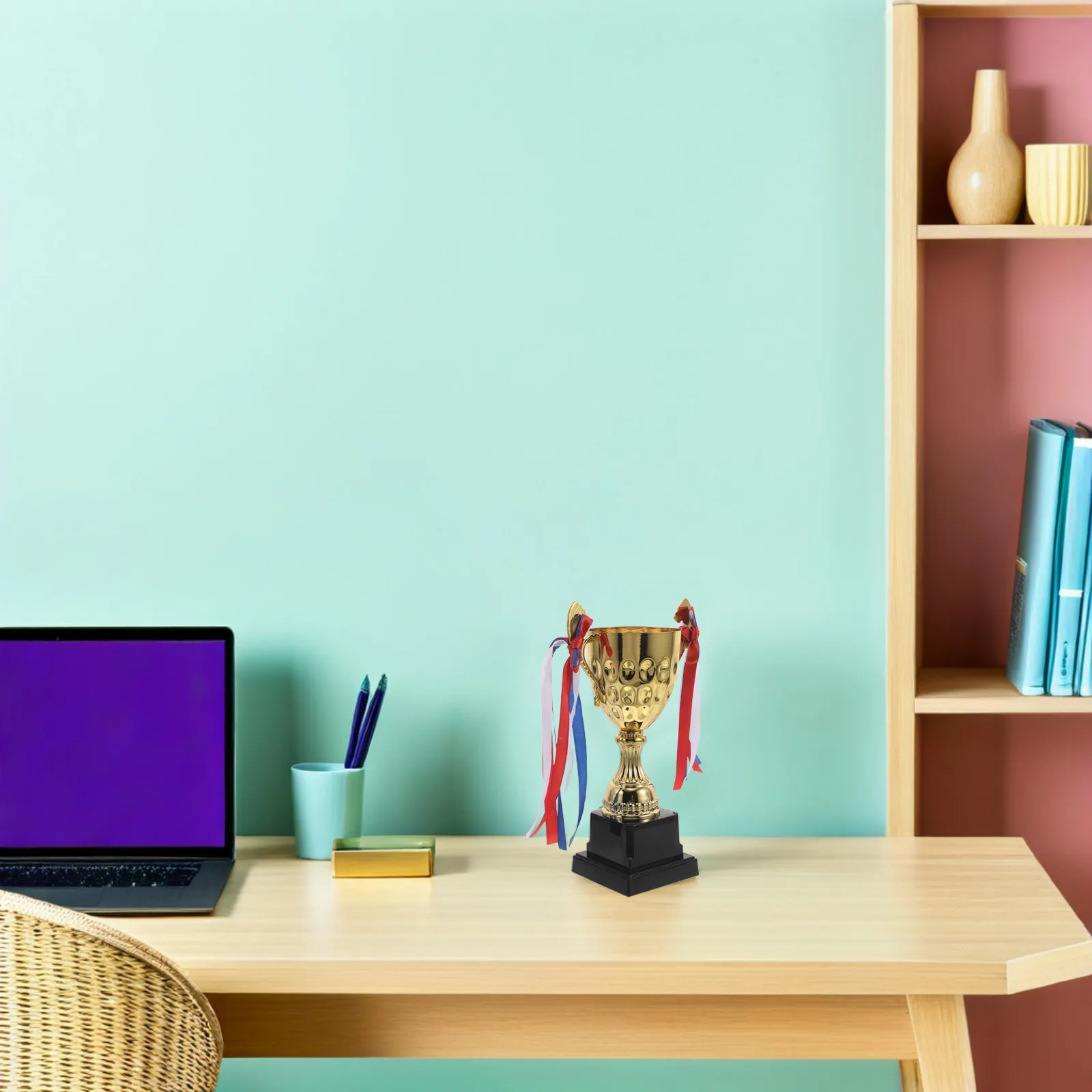 

Золотой спортивный кубок-трофей: прочный металлический наградной кубок для победителей турниров по футболу, баскетболу, бейсболу, гольфу, приз для командных лиг