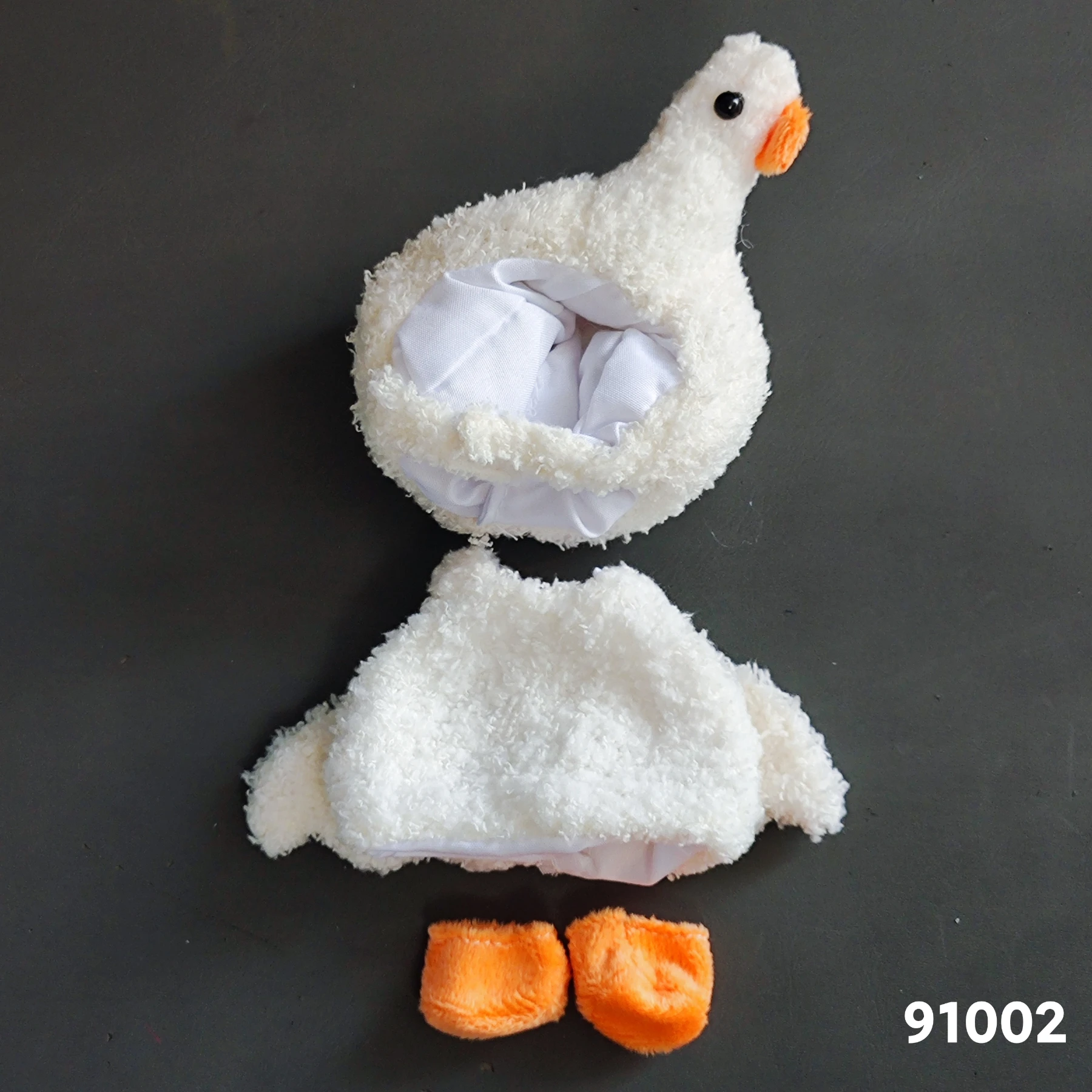 Cute mini plush doll clothes – only clothing accessories for 17cm Labubu dolls, hooded camisole outfits, DIY children's gifts.