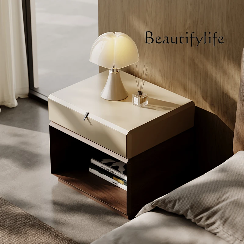

Italian bedside table New bedroom Bedside high-end locker Premium solid wood bedside table