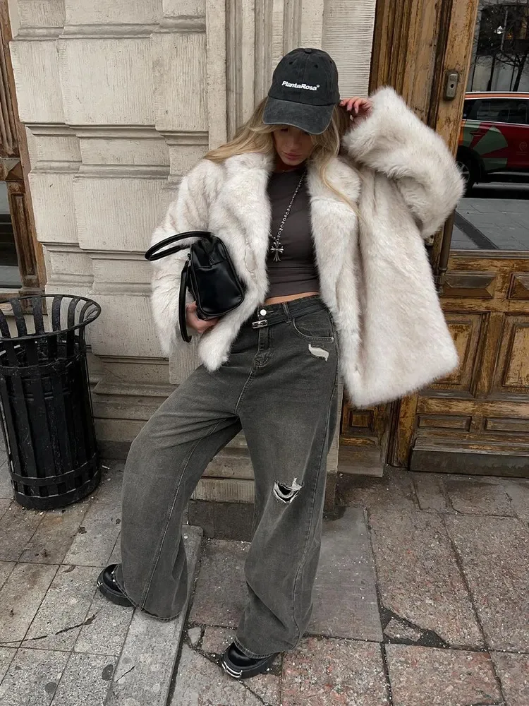 

Шуба из искусственного меха с отложным воротником для женщин, теплая зимняя и осенняя шуба из искусственного меха, шуба из меха норки и кролика 2025 года