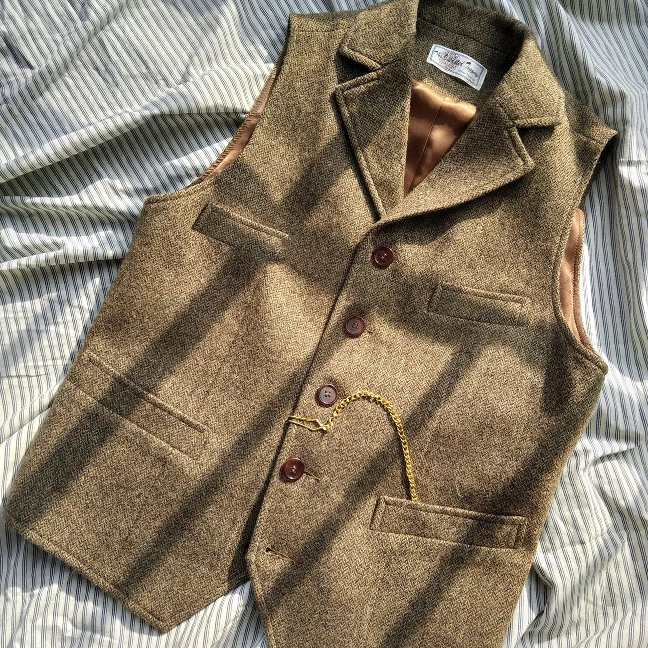 Men's Vintage Herringbone Tweed Vest British Retro Blazer Waistcoat Slim Fit Heavyweight Wool Blend Gilet for Fall Winter