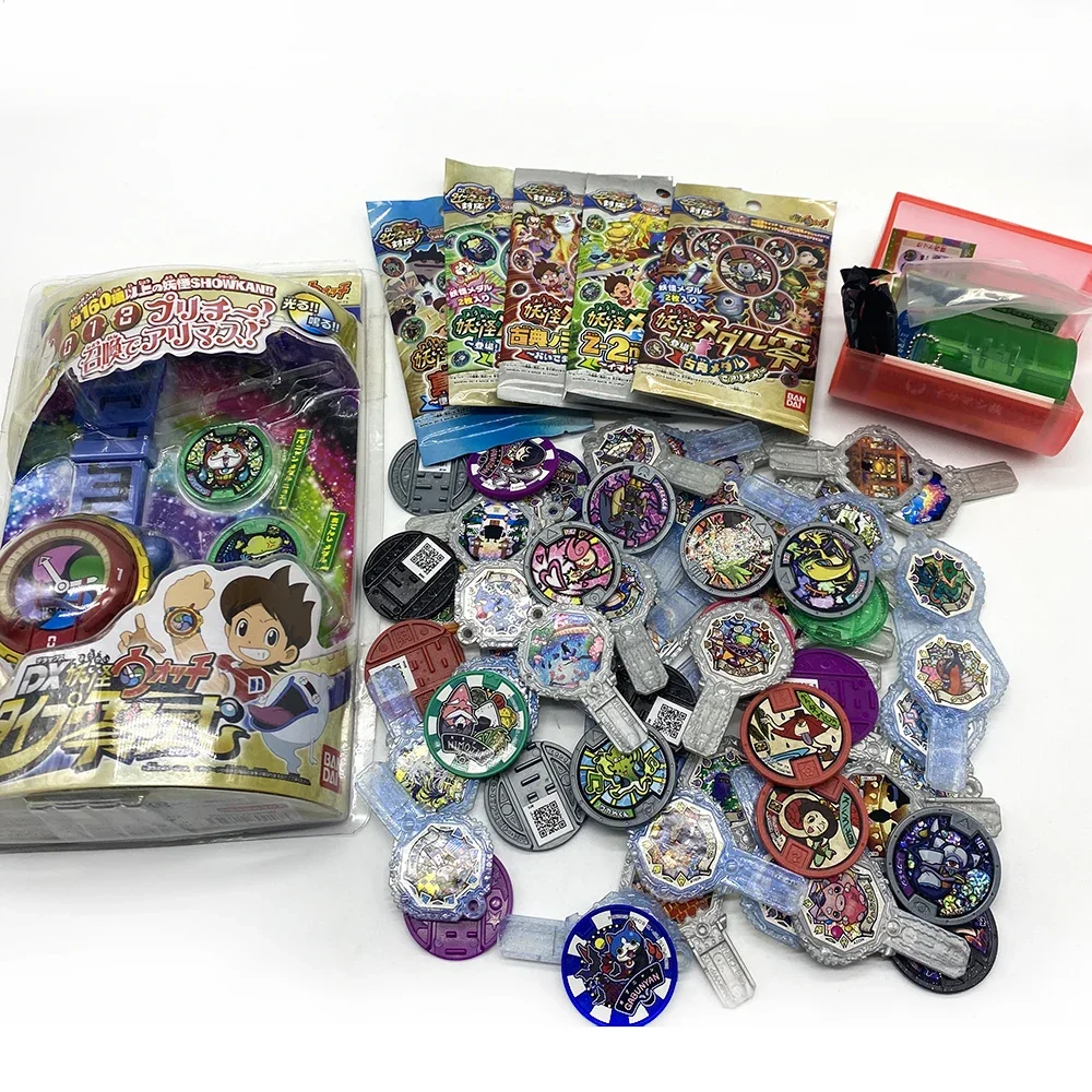 Genuine Japanese Anime Yokai Watch DX Peripheral Yo-Kai Wrist  Medals Key Storage Model Collection Emblem Toy 879